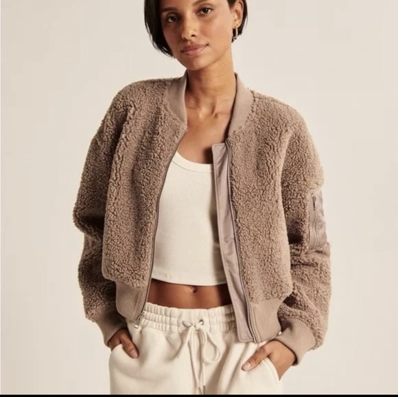 Abercrombie Sherpa Bomber Jacket - Picture 1 of 6